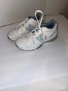 New Balance 608v5 Women's Cross Training Shoes White/Blue Size 7.5
